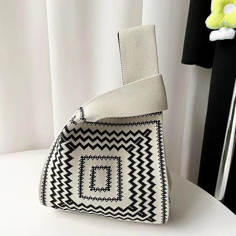 New girl knitted bag handbag shoulder bag tote bag fashion style trend personality leisure bag