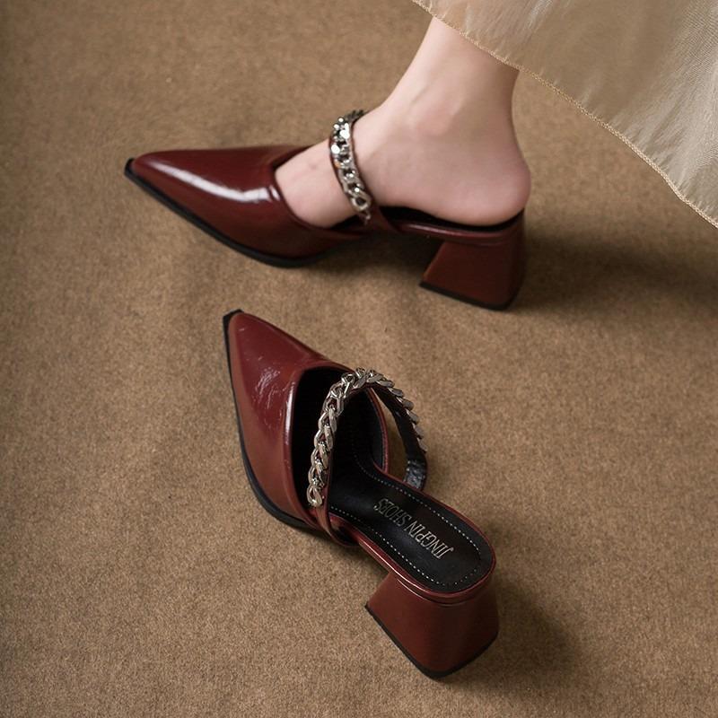 Large size patent leather beautiful fashion high sense bag head slippers women wear summer new with skirt pointed slippers