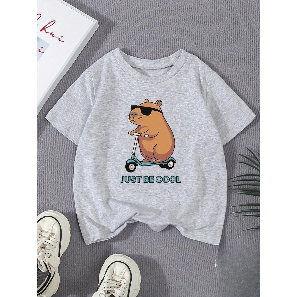 

Young Boy Capybara Fashion Glasses Skateboard Print Fashionable Cute Casual T-Shirt Comfortable Crew Neck Short Sleeve Tee 140
