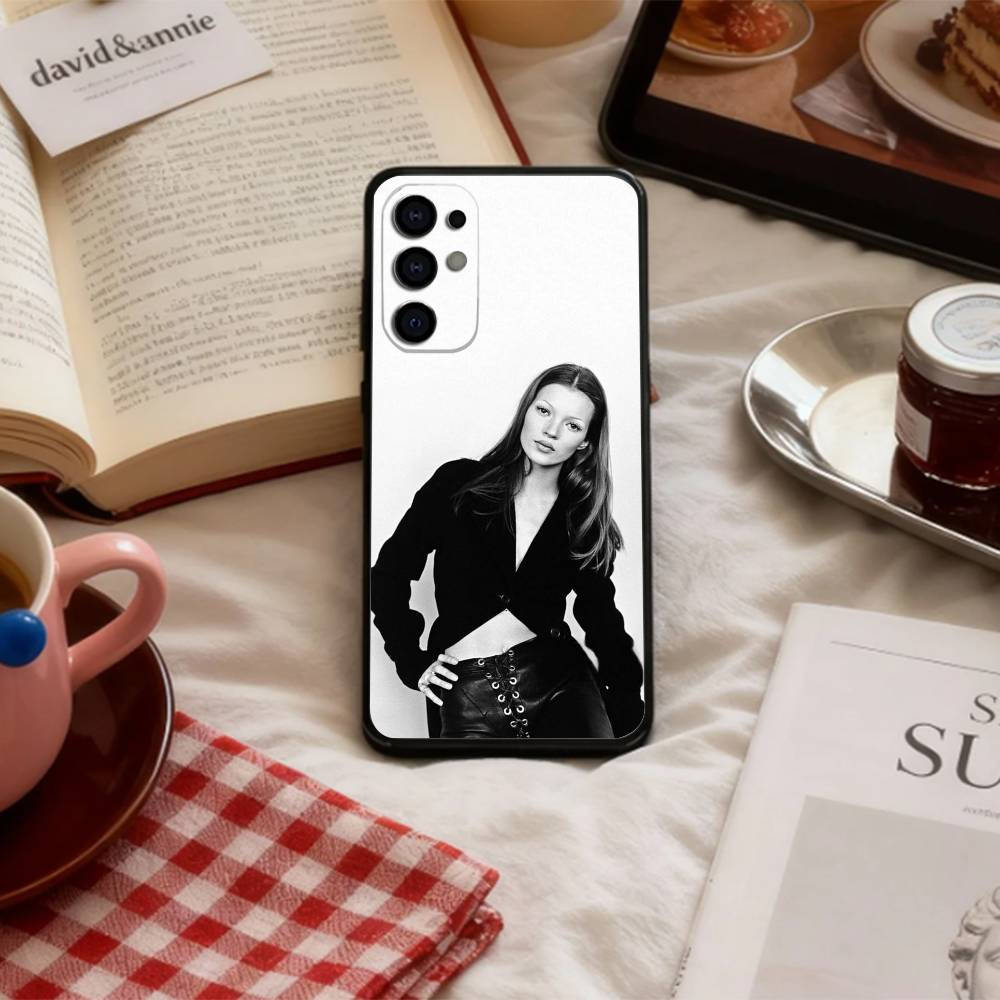90s Brit Retro K-Kate M-Moss Phone Case For Samsung S 25,24,23,22,30,21,10,9,Ultra,Plus,Lite,FE,4,5 G Soft Black Case