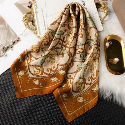 Accessori – Sciarpe e foulard
