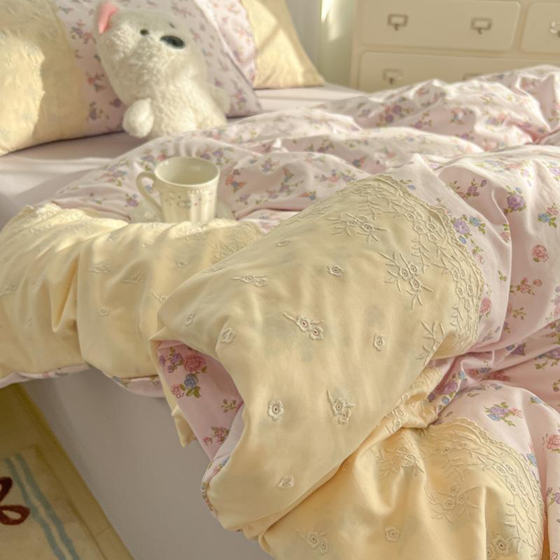 Ložní souprava ve stylu princezny Čtyřdílná sada Prodyšná Pohodlná Prané prostěradlo Přikrývka Povlak na polštář