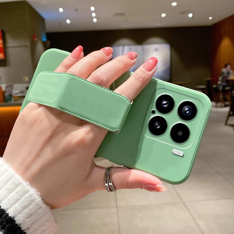 Xiaomi Mi 15 Mobile Phone Case New Magnetic Wristband 15Pro Car Bracket 14Pro All-inclusive Anti-drop Soft Case Solid Color