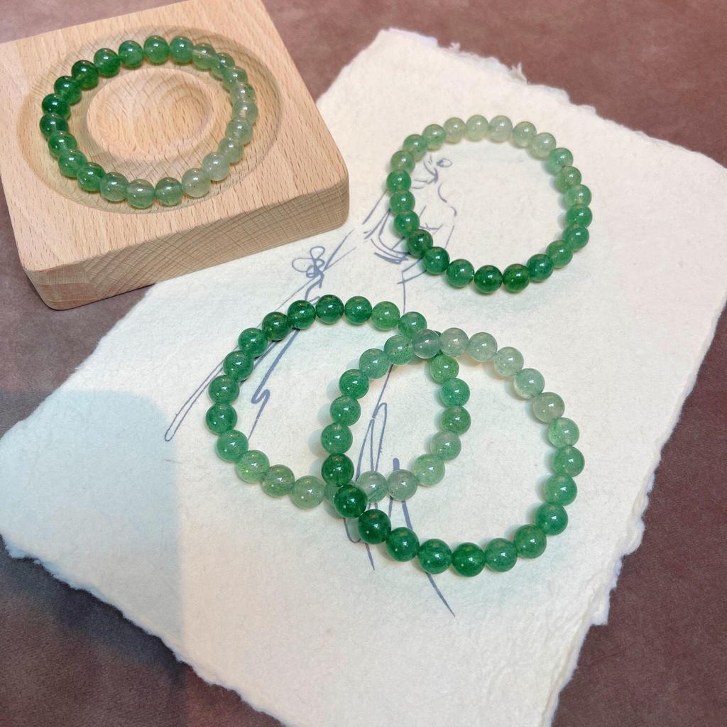 Qiaoen Women's Sweet Natural Strawberry Quartz & Green Crystal Beaded Bracelet - Simple Gradient Design Jewelry