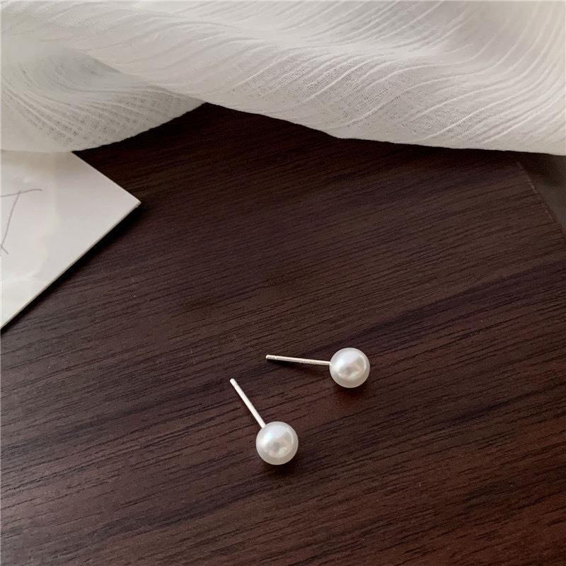 Earlobe Stud Pearl Earrings for Sleeping Without Removing The Pearl Earrings. High-end Style To Prevent Allergies. Ear Bone Stud for Women. 8MM