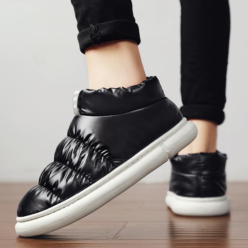 Snow boots men's winter 2025 warm and piled thickened Northeast large cotton shoes men's bread shoes elderly