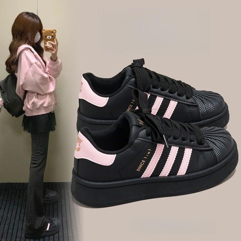 New women's shoes 2026 autumn and winter versatile three-way bar German training shoes comfortable soft-soled non-slip flat-soled casual board shoes