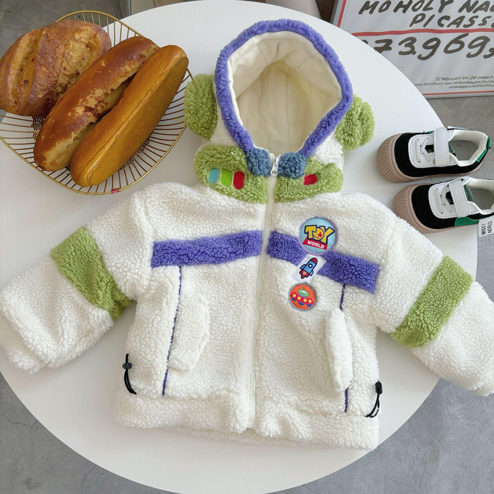 

Winter Plush Hooded Cartoon Fur Sweater - Thick, High-Quality, and Trendy Patchwork Jacket for Kids 120 cm
