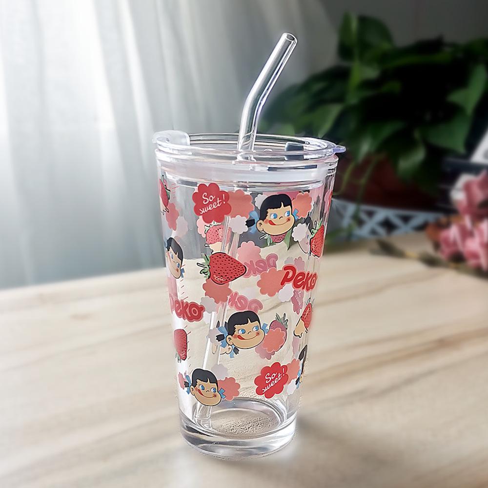 Cupa de lapte drăguță din sticlă cu pai de desene animate, cu capac și linguriță, cadou personalizat.