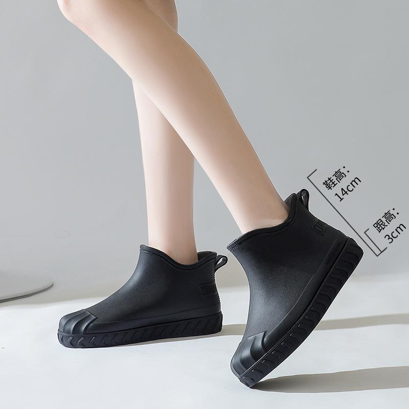 Japanese and Korean Platform Pvc Rain Shoes New Women's Outer Wear, Waterproof and Non-slip Outdoor Long Tube Fashion Rain Boots Women