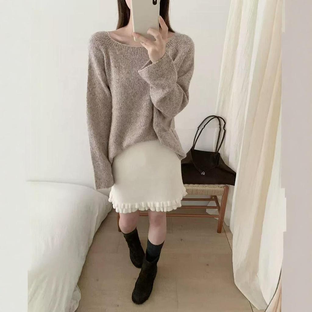 Elegant High-Waist Black Wool A-Line Skirt for Women - Slimming Petite Fit for Autumn and Winter