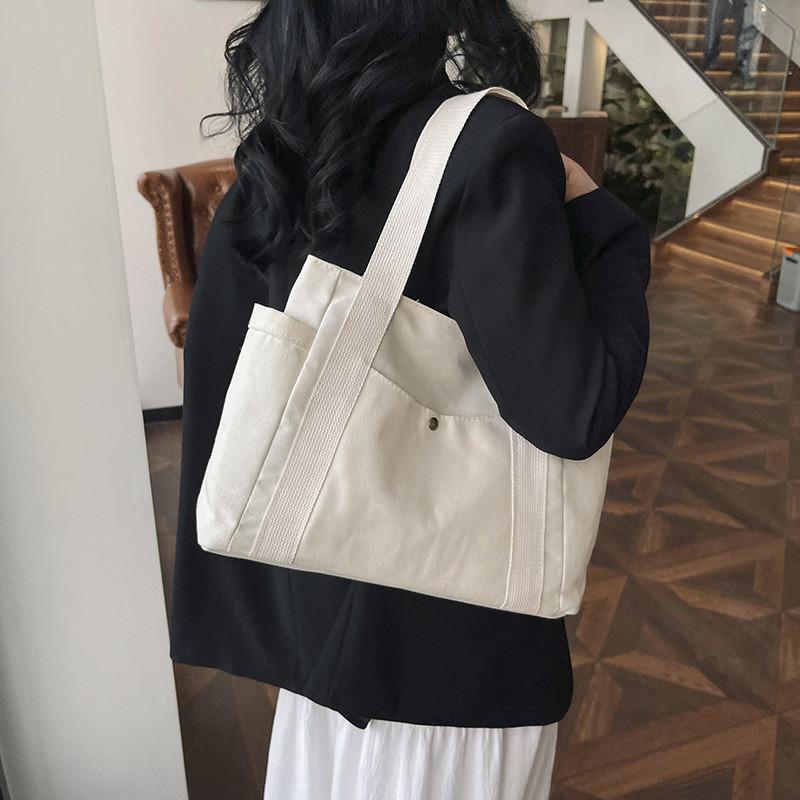Stylish And Spacious Canvas Tote Bag For Women Ideal For Daily Commute And Class