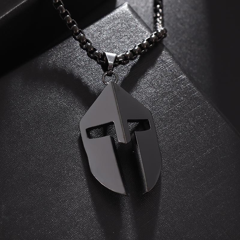 Stainless Steel Simple Personalized Spider Pendant Necklace Men and Women Fashion Party Pendant Jewelry Gift