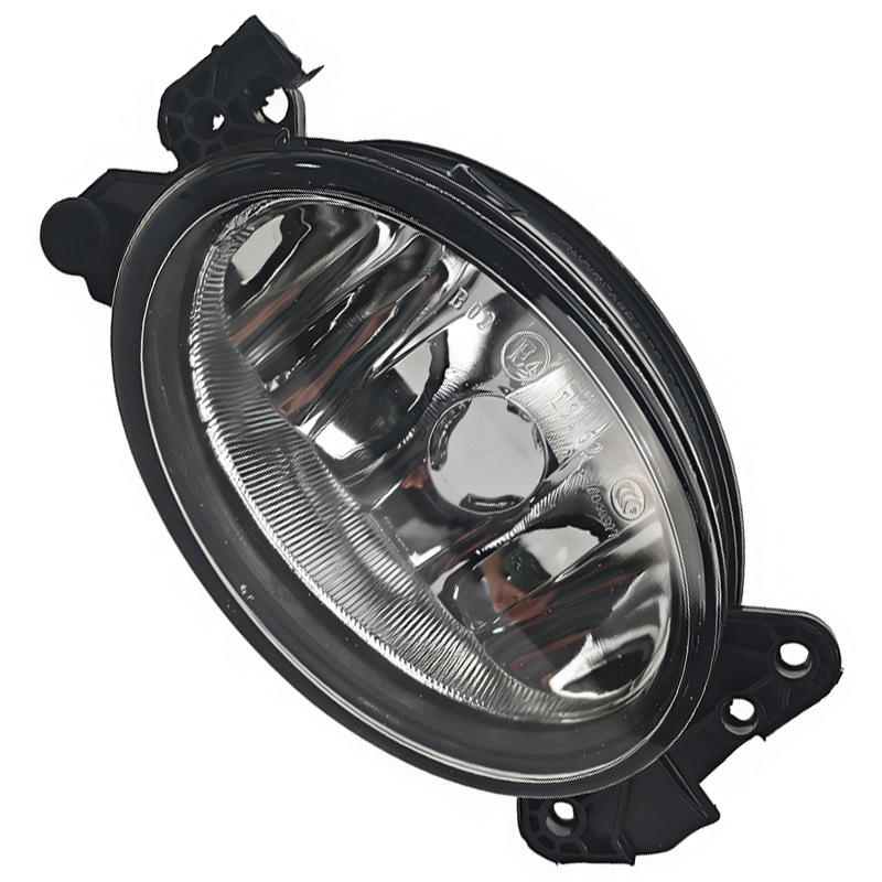 Suitable Front Oval Fog Lights for Mercedes W251