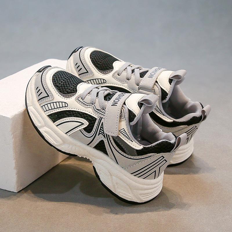 Children's sports shoes 2025 autumn new breathable casual boys' dad shoes soft sole lightweight girls' running shoes