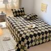 Winter Solid Color Milk Fleece Flat Sheets Bed Home Coral Fleece Thick Warm Flannel Queen King Size Bed Spread with Pillowcases