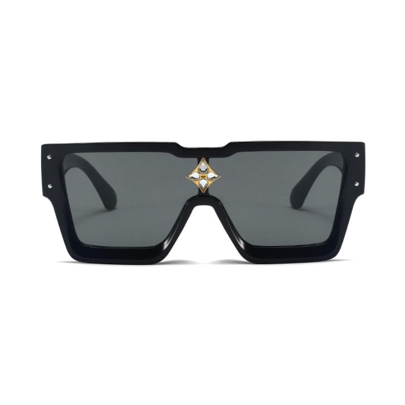 Luxury Diamond Square Fashion Sunglasses For Men And Women Glamour Designer Brand Sun Glasses Classic Unisex UV400 Shades