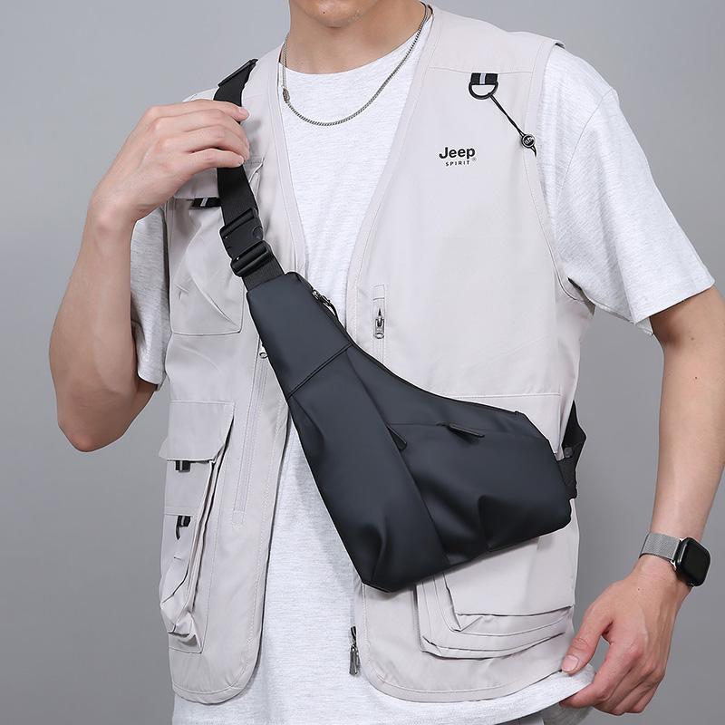 New Men's Chest Bag Guard Against Theft Fashion Sport Crossbody Bag for Commuting Travel Phone Messenger Bags
