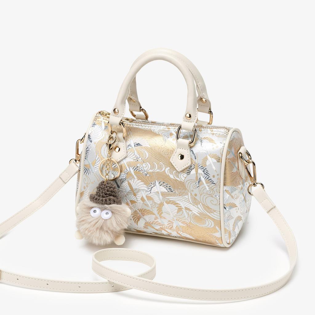 Yunhe Pattern National Style Handbag New Chinese Hairball Messenger Bag Temperament Commuting Versatile Shoulder Women's Bag