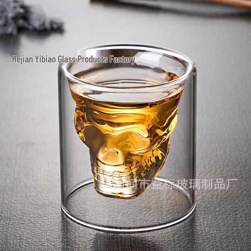 Personalisierter doppelwandiger transparenter Kristallschädel Whisky-Kelch