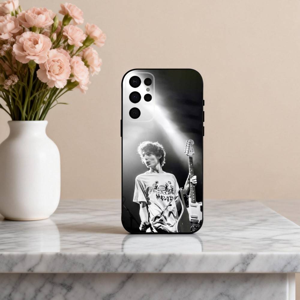 R-Rock M-Music Icon Finn W-Wolfhard Phone Case For Samsung S25,24,23,22,30,21,10,9,Ultra,Plus,Lite,FE,4,5 G Soft Black Case