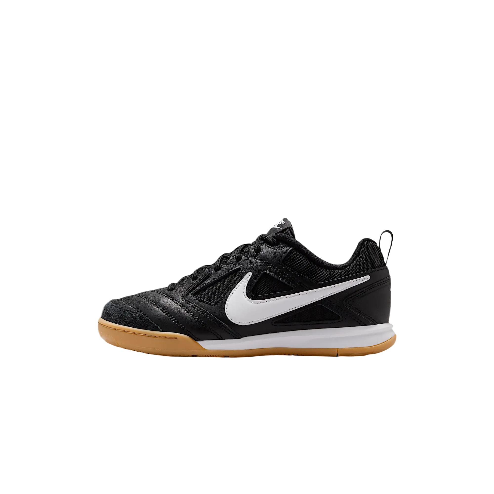

New Nike Low Top Kids Training Shoes Black Kids HV9596-001 33.5