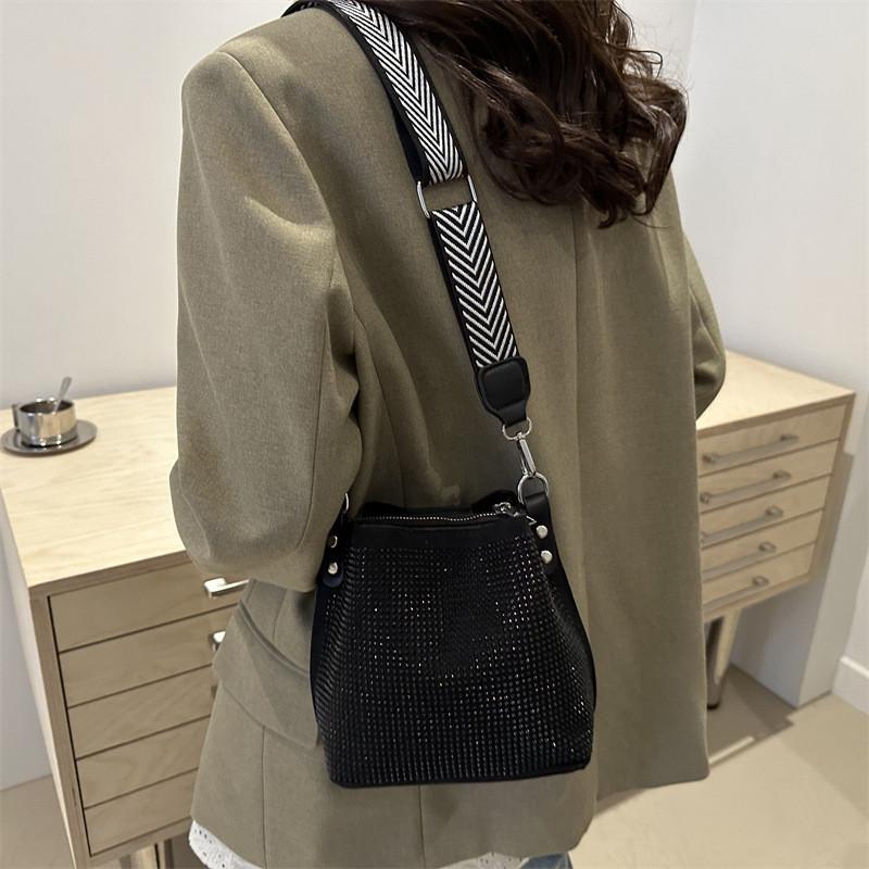 Elegant And Unique Bucket Bag Chic Design With Rhinestones For Fashion Forward Individuals In Black