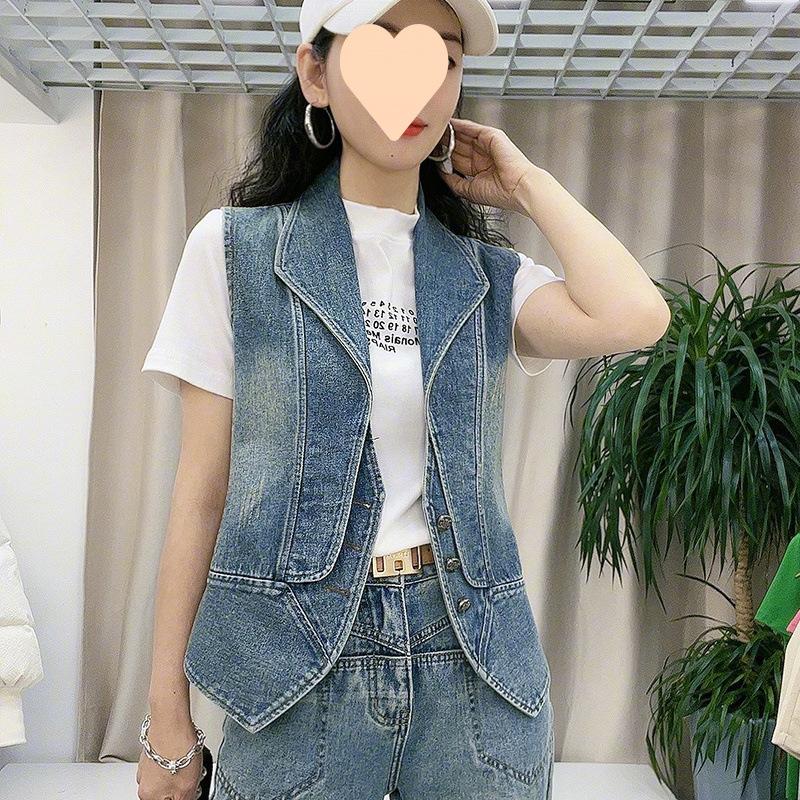 Women's Spring/Fall Korean-Style Casual Denim Vest Slimming, Figure-Flattering, Unique Top