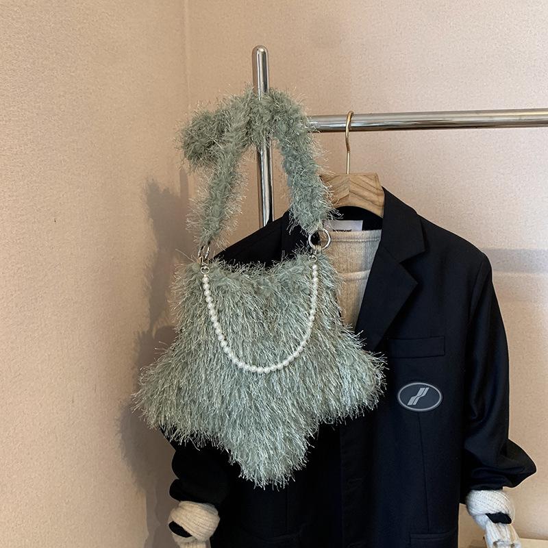 

New autumn and winter plush bag women s casual small fresh and cute five-pointed star pearl chain messenger bag shoulder bag no pendant зелений