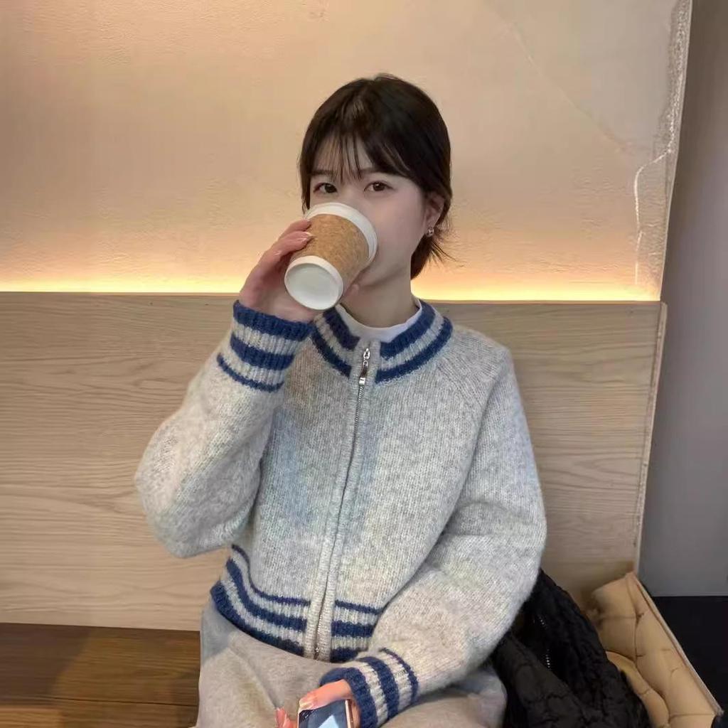 Round Neck Striped Knit Cardigan - Japanese Lazy Style, Autumn/Winter 2026 Women's Outerwear.