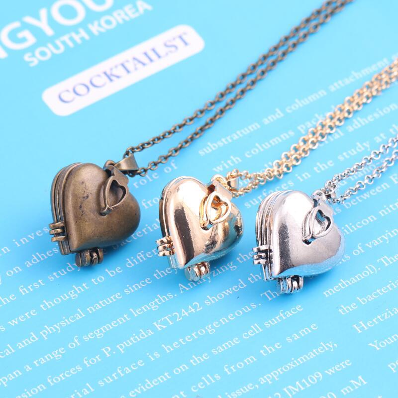 Heart-Shaped Multi-Layer Photo Locket Necklace with DIY Four Photo Spaces