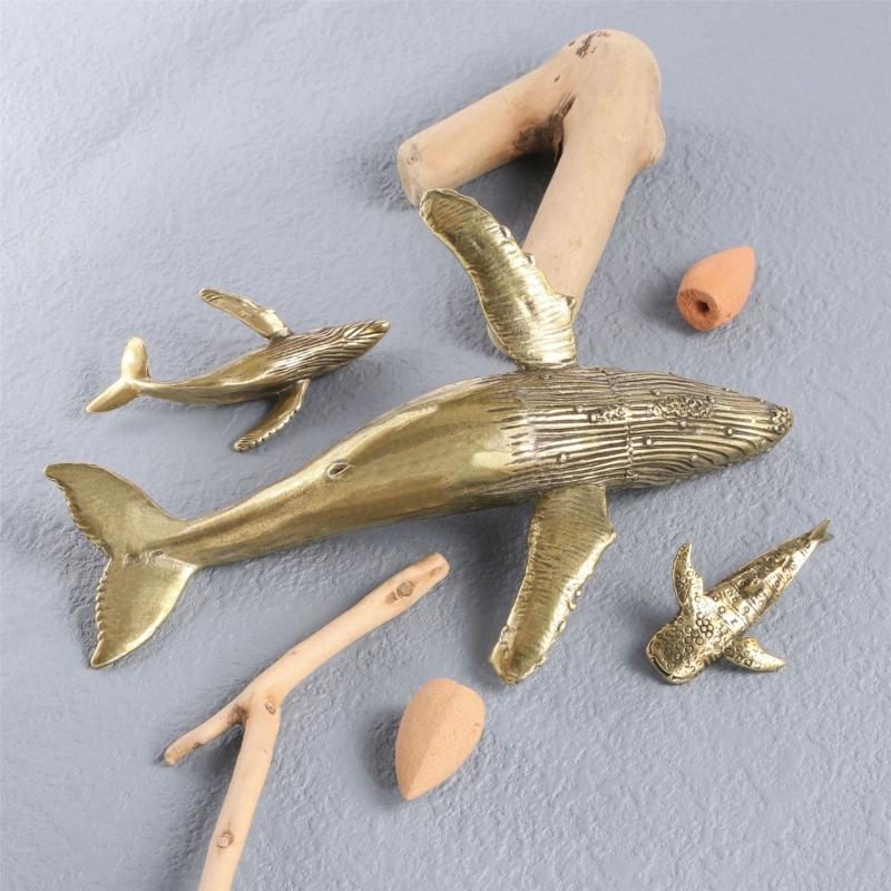 Metal Animal Statues Figurines Retro Whale Statue Figurines Sculptures Tabletop Centerpieces Home Decors Collectibles