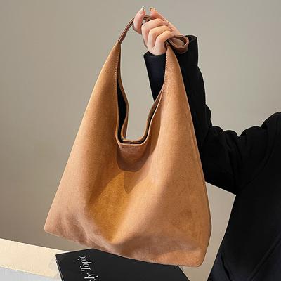 This Year's Popular Autumn and Winter Retro Solid Color Merad Texture Tote Bag Women's Large-capacity Commuting Versatile Shoulder Bag