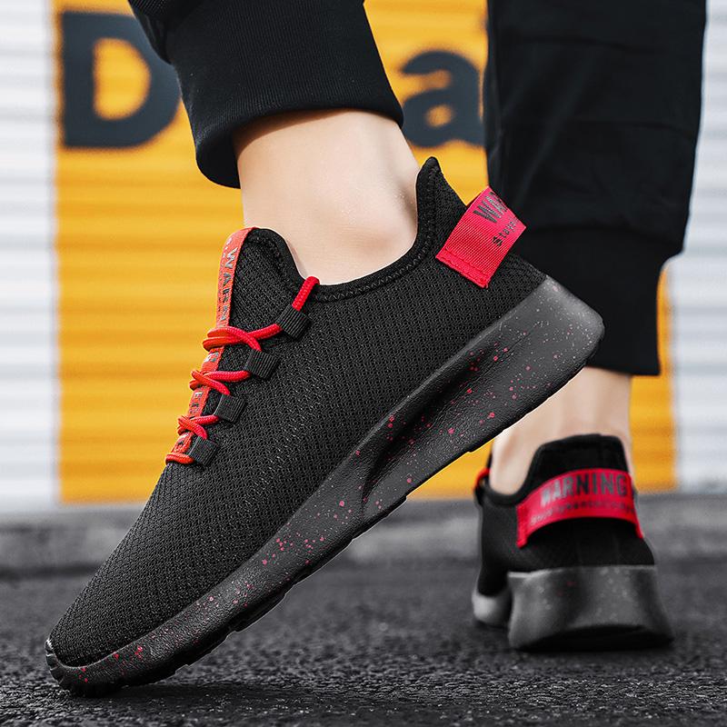 Fashionable Korean Style Men's Shoes New Arrival Autumn Plus Size Sporty Running Shoes Breathable Casual Sneakers Comfortable