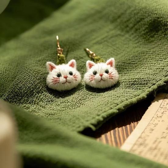 1 Pair Women Earrings Lightweight Flocking Cat Design Drop Earrings