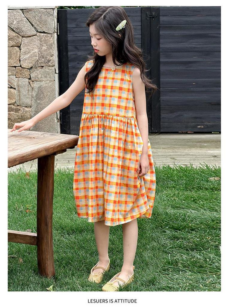 Girls' Summer Plaid Sleeveless Dress: Korean Style Loose Princess Dress for Middle and Older Children