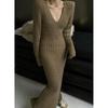 Beautiful rich daughter long deep v-neck sweater with knitted bottoming dress for women's autumn and winter