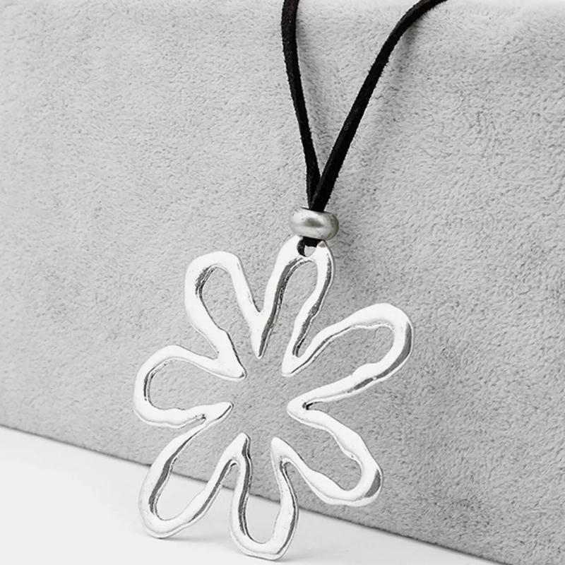 

1 шт. Простая ретро персонализированная ажурная цепочка-ожерелье с длинной цепочкой в виде лепестка и клевера на удачу 90cm серебряный