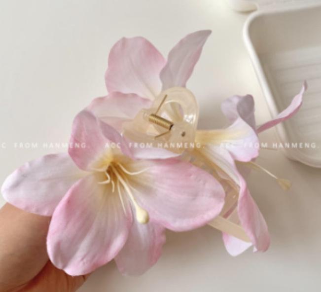 

Комплект эротического цветочного кимоно Domi La Temptation с глубоким V-образным вырезом One Size (No Fan)