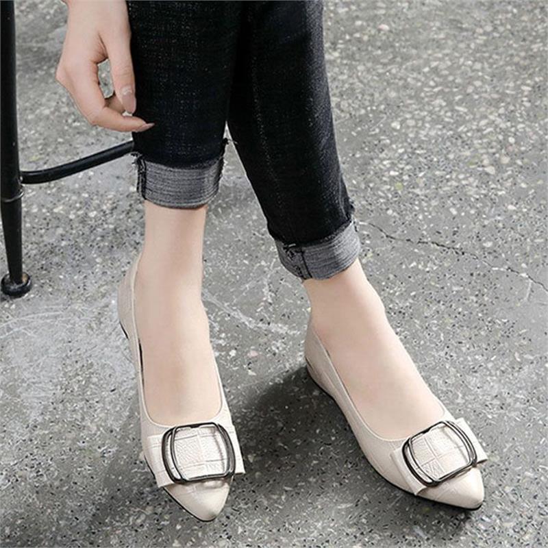 Single shoes women's flat bottom low heel small leather shoes light mouth thick heel pointed spring and summer soft leather new fashion versatile wo