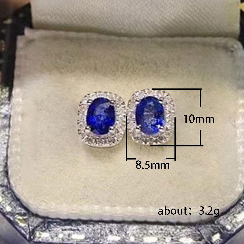 Vintage earrings court French elegant small stud earrings, copper inlaid four-claw oval sapphire blue zircon mini earrings