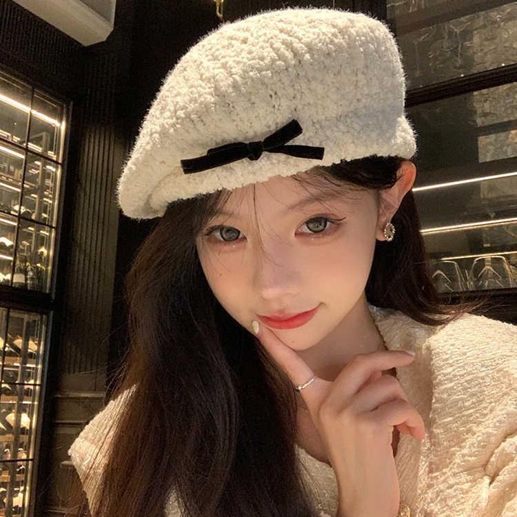 Hat for Women Japanese Niche Bow Plush Beret for Women In Autumn and Winter New Sweet White Painter Hat