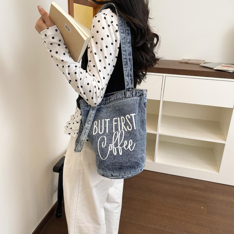 New Korean Style Casual Printed Washed Denim Shoulder Bag Simple Letters Bucket Crossbody Bag Fashi and Versatile Commute Bag