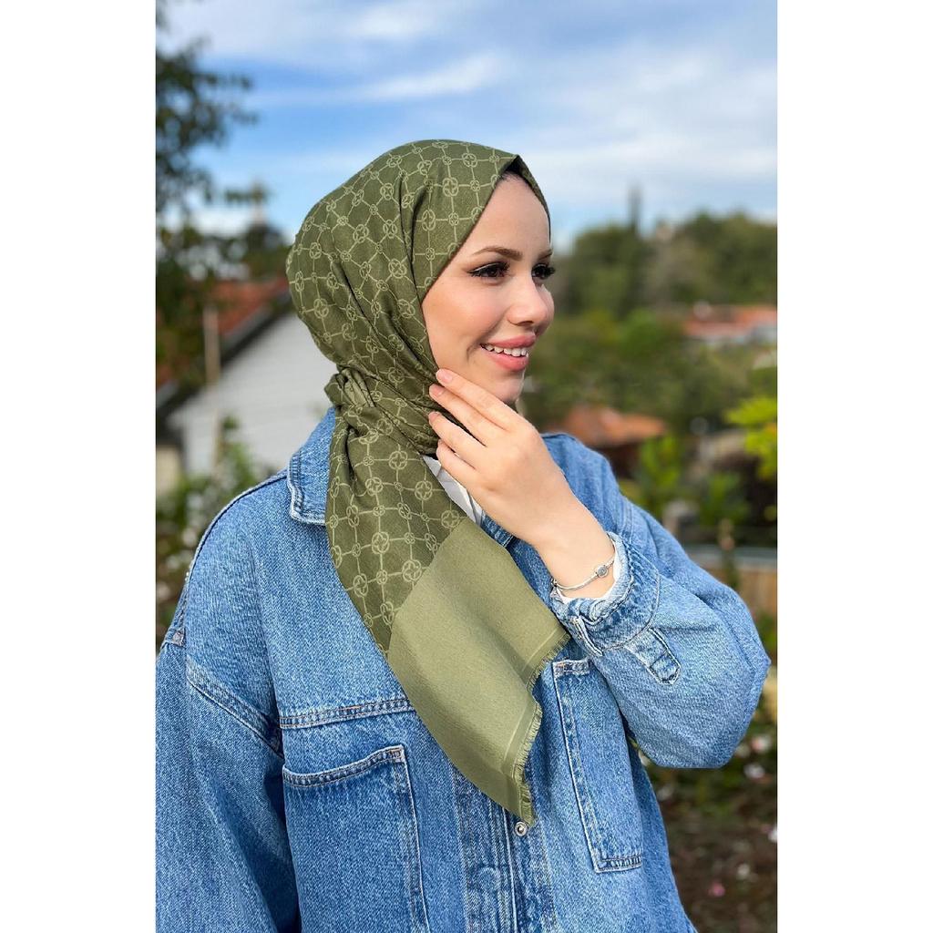 Elegance Monogram Shawl - 1090100-913 - Smoked