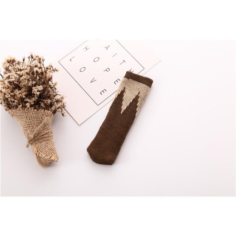 4 pezzi/set Calzini Silenziosi in Maglia per Gambe di Mobili Calze Elastiche per Piedi Protezioni per Pavimenti con Pastiglie Antiscivolo Copri Piedi Spessi per Sedie