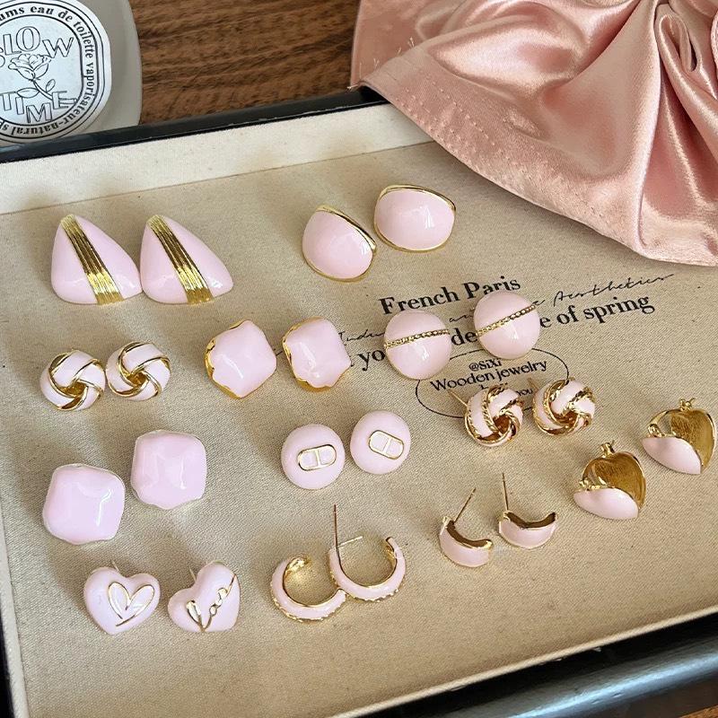 Silver Needle Pink Flower Stud Earrings - Mori Style, Cute, and Versatile Niche Fashion Design for Women