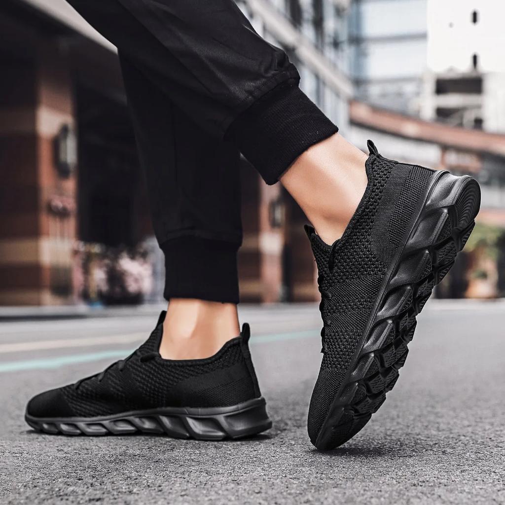Man Summer Fashion Sneakers Men'S Air Mesh Breathable Jogging Sport Shoes Men Solid Color Comfortable Light Casual Running Shoes