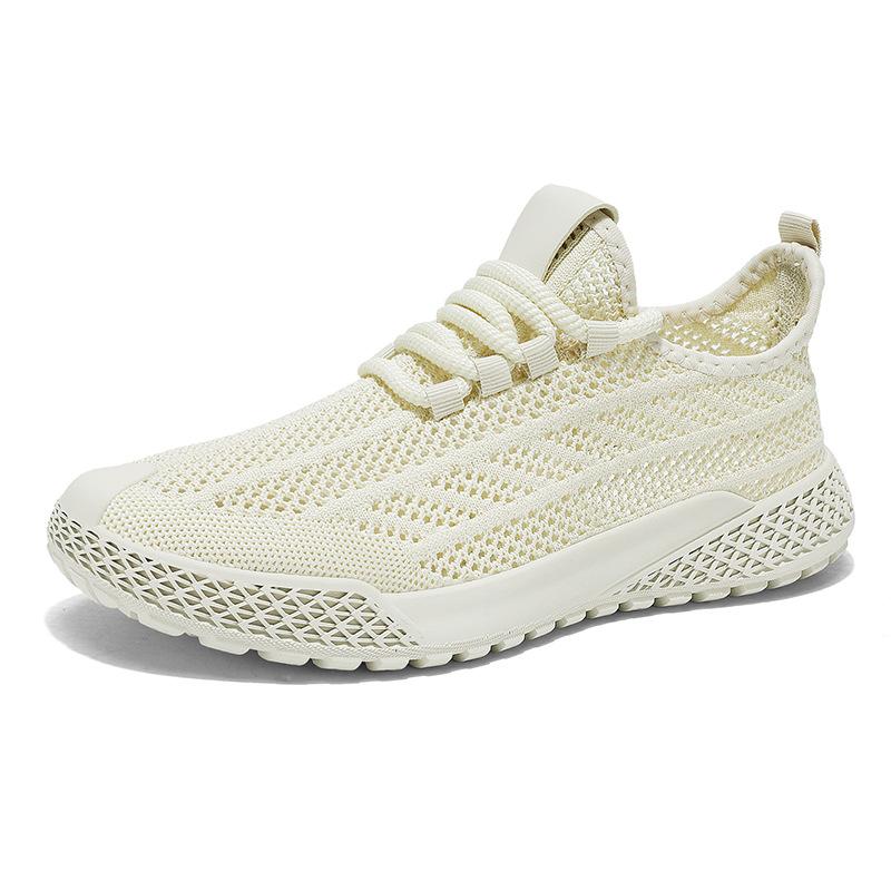New lightweight soft-soled men's mesh fly-woven shoes outdoor summer breathable sports shoes student comfortable wear-resistant casual shoes