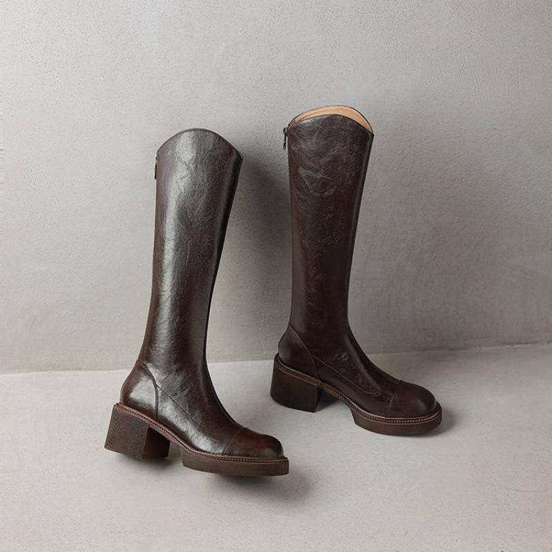 Koreanische Version von Damenmode-Stiefeln mit mittlerem Absatz und großer Größe, neue dicksohlige, rutschfeste Damenstiefel mit Reißverschluss, Herbst- und Winter-Hochstiefel