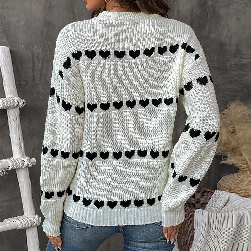 Sweet Heart Pattern Crew Neck Long Sleeve Pullover Sweater For Women